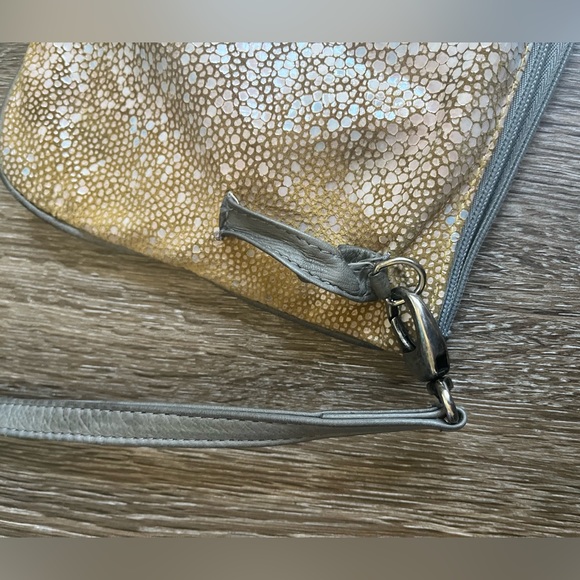 Bryna Nicole crossbody bag - Picture 7 of 10